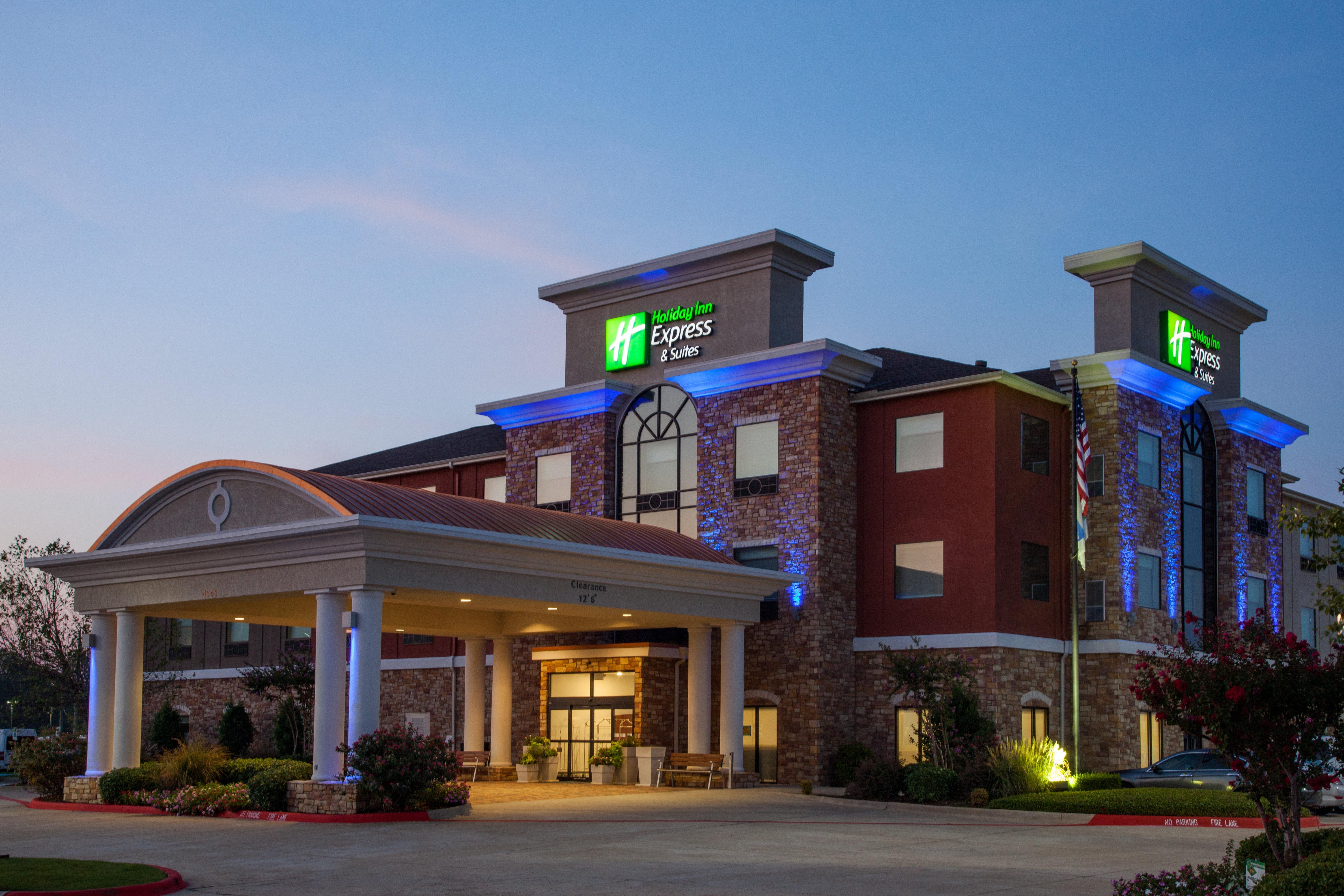 Holiday Inn Express & Suites Texarkana, An Ihg Hotel Exterior foto