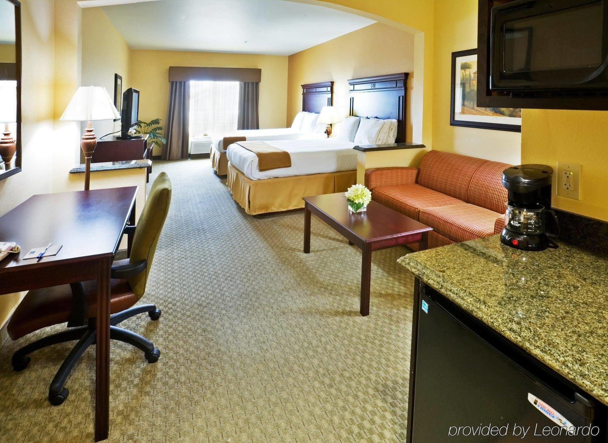 Holiday Inn Express & Suites Texarkana, An Ihg Hotel Zimmer foto